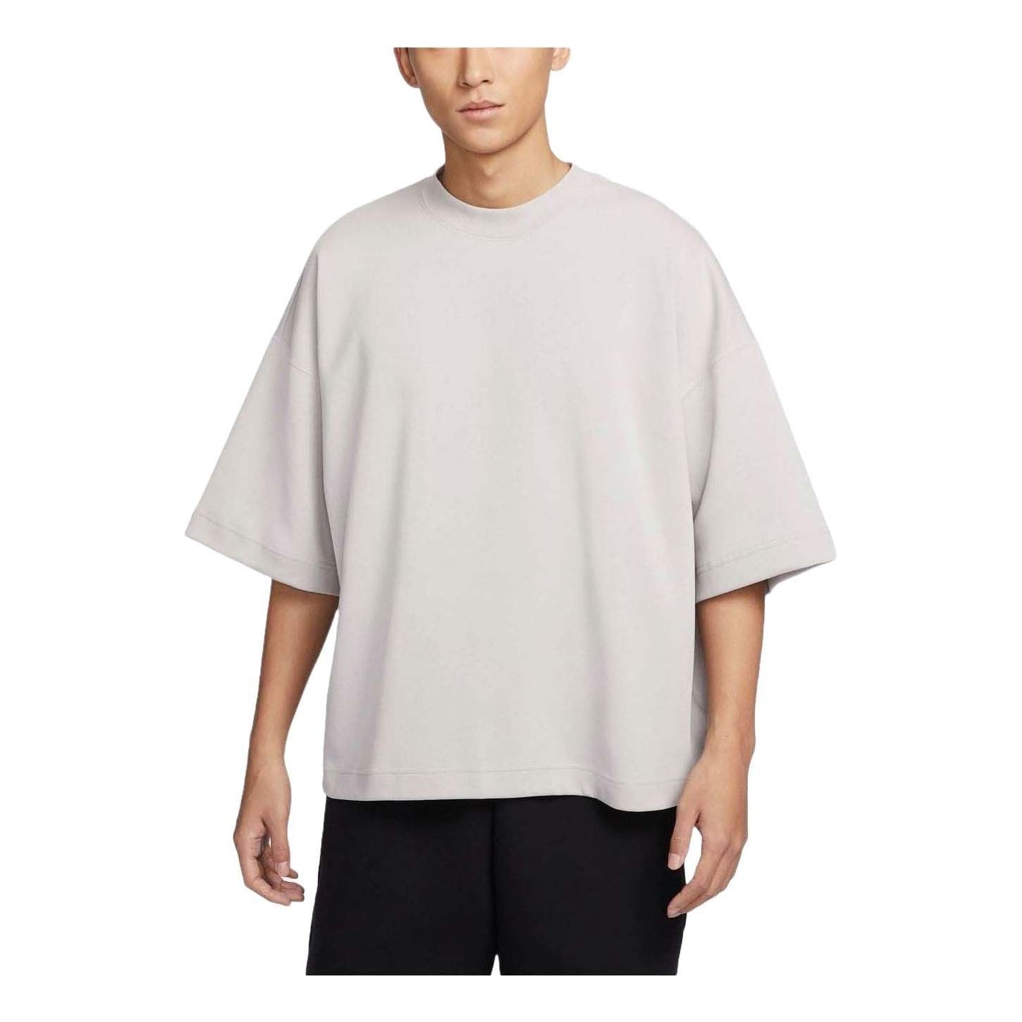 Nike Sportswear Tech Fleece Reimagined Oversized T-shirt Asia Sizing 'Light Iron Ore' FB8166-012