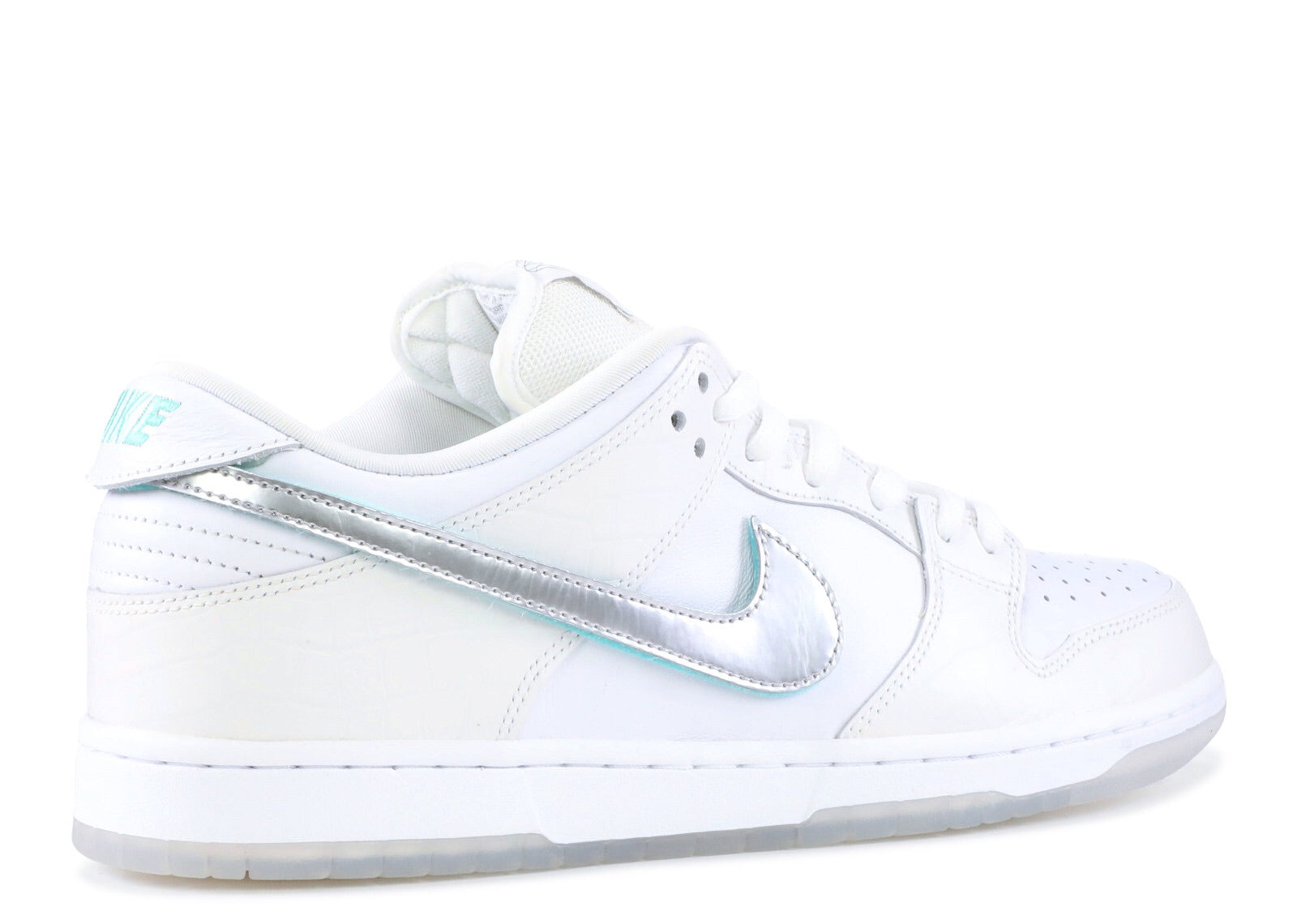 NIKE SB DUNK LOW PRO X DIAMOND SUPPLY CO. 'WHITE DIAMOND'