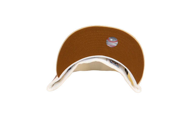 New Era 59Fifity Cincinnati Reds "Eggnog Pack" Fitted Hat